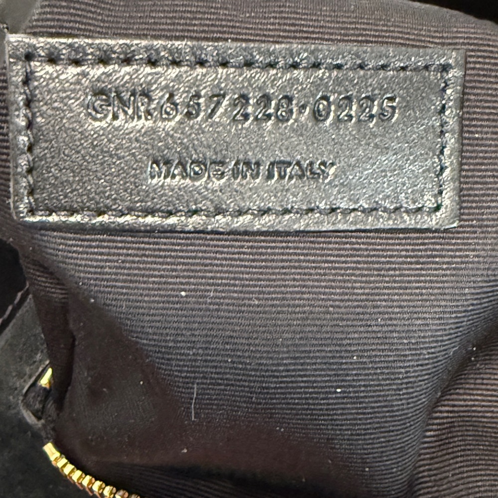 Yves Saint Laurent Le 5 à 7 bag in smooth leather - Picture 9 of 13